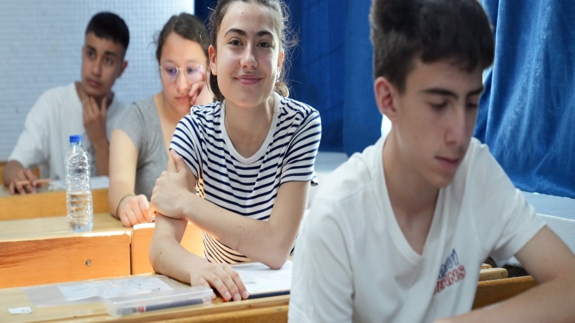 2025 LGS KAPSAMINDAKİ MERKEZÎ SINAV İÇİN BAŞVURU VE UYGULAMA KILAVUZU YAYIMLANDI